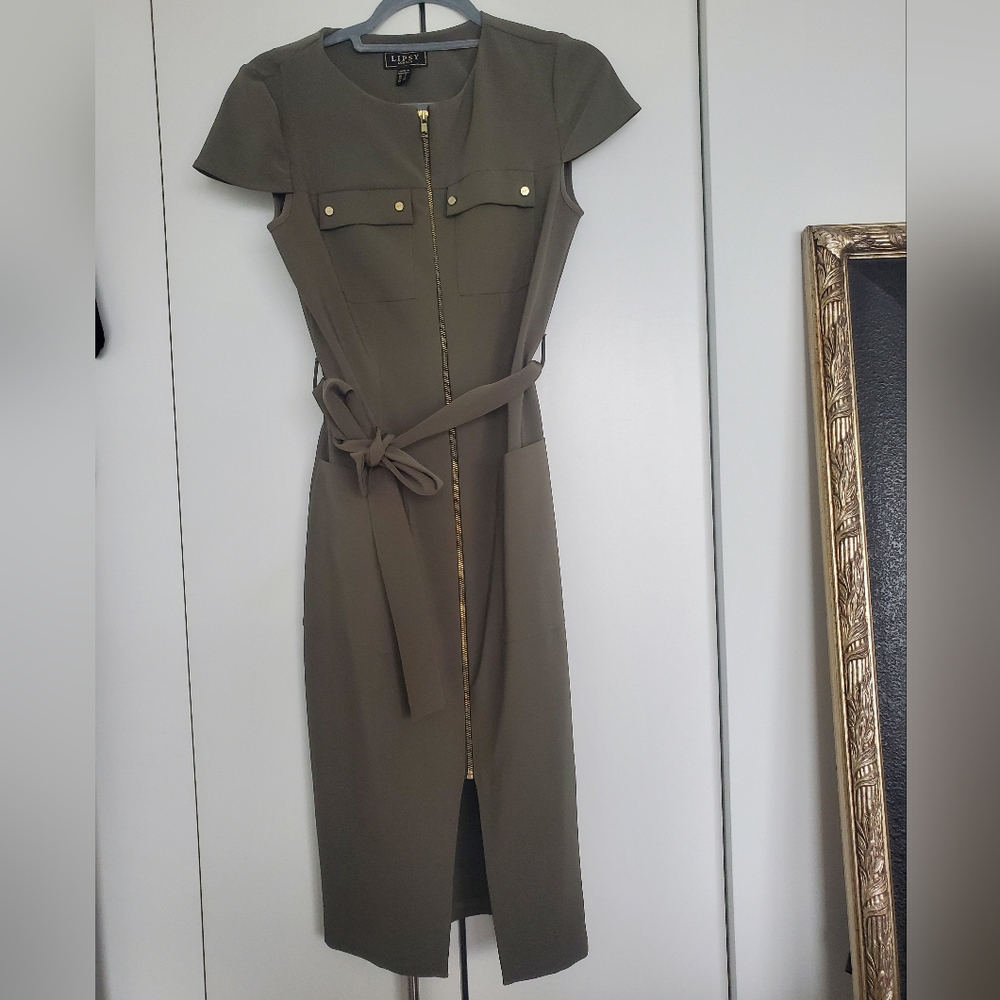 Lipsy Green Sheath Dress with Buttoned Collar and Slit